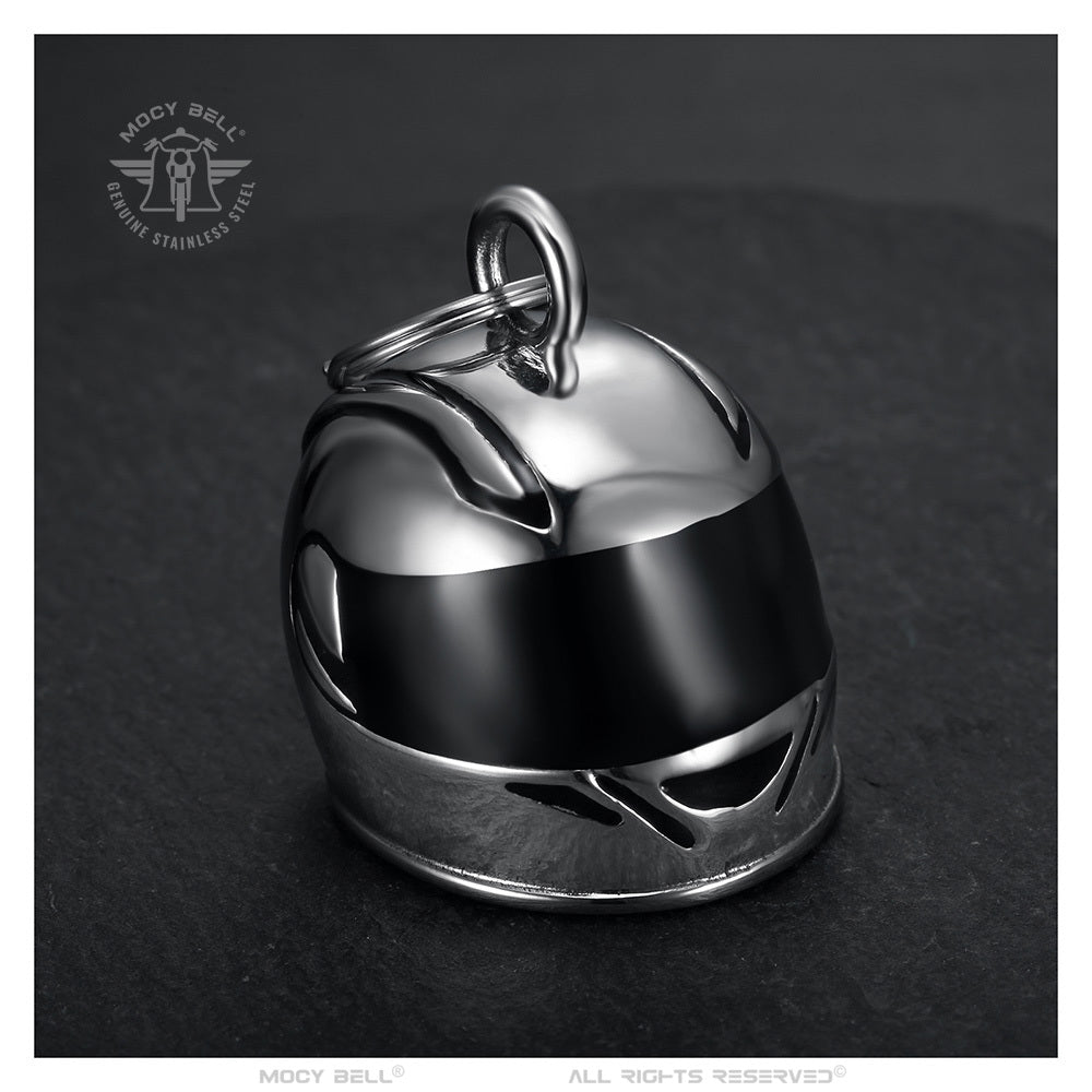 Clochette moto design casque intégral, accessoire biker sécurisant et élégant pour motos sportives.
